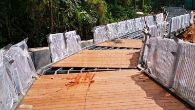 廣東省廣州白云山鹿湖云道塑木棧道